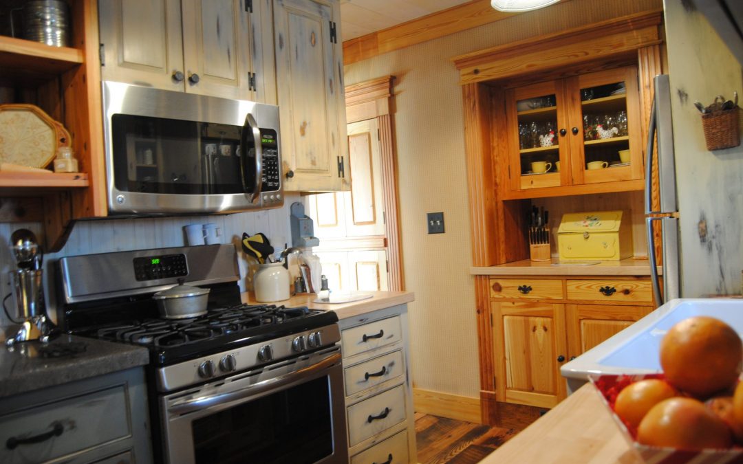 Colonial Kitchen Design